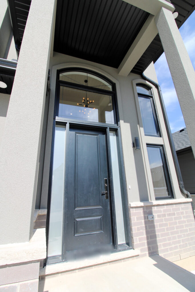 20 Ivy Cres - Entrance